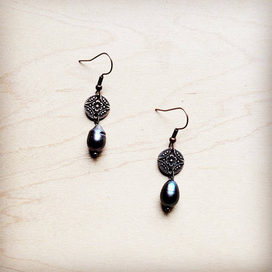 **Genuine Freshwater Gray Pearl Earrings