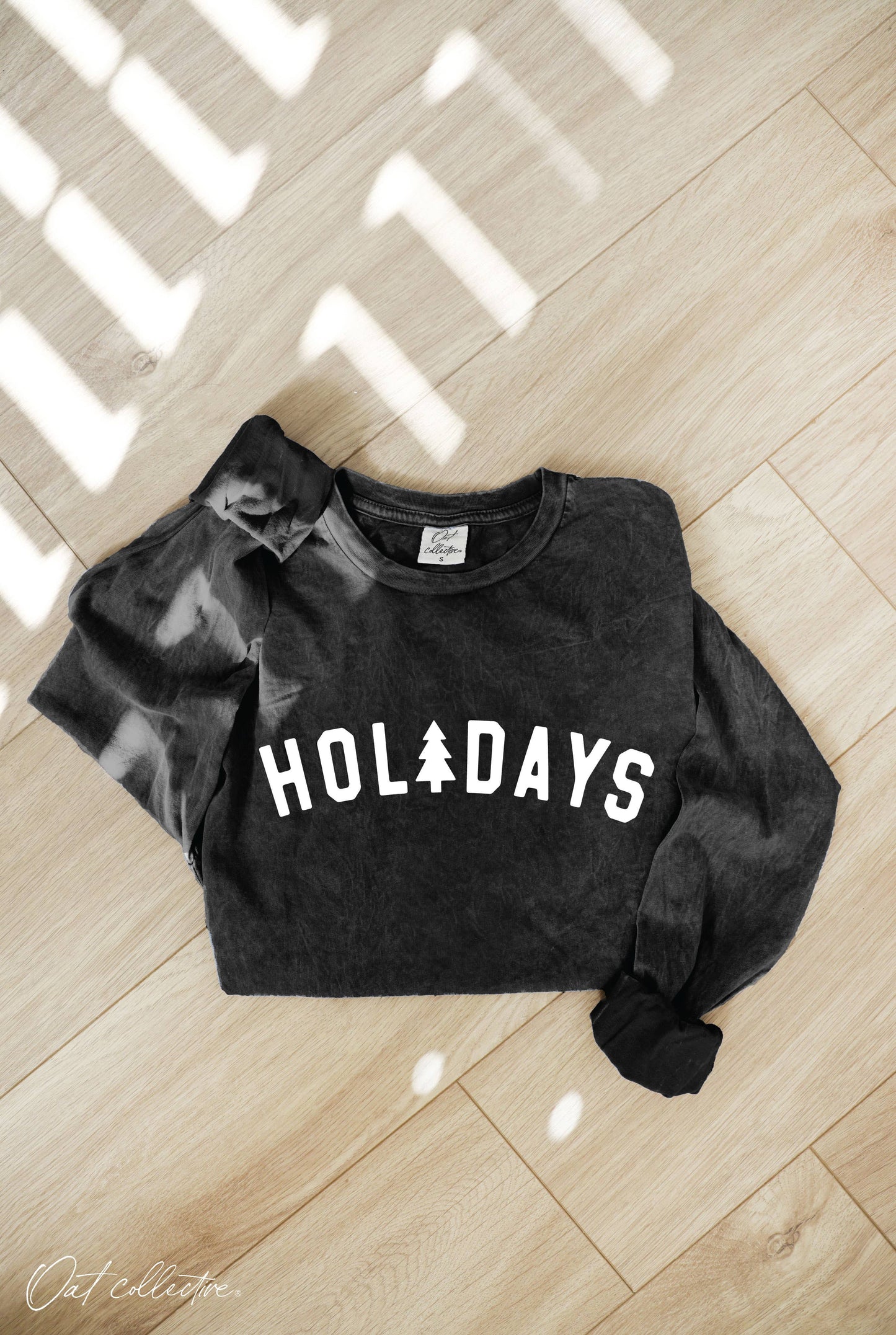 HOLIDAYS Mineral Washed Long Sleeve Graphic